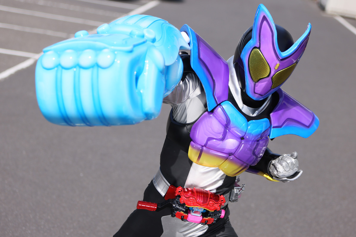 Kamen Rider Gavv Punchin Gummy