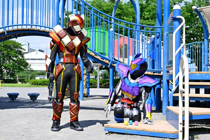 Kamen Rider Gavv e Valen